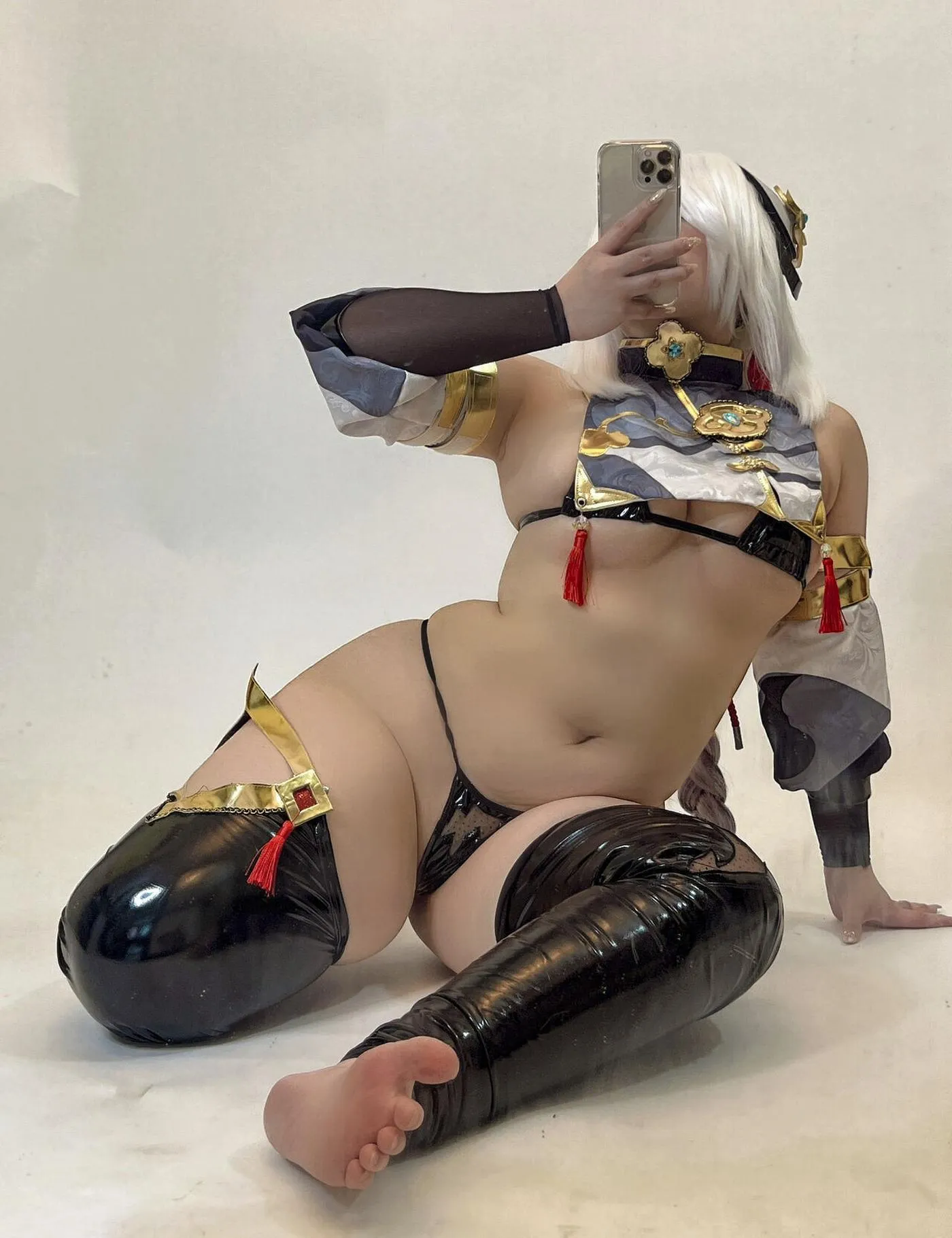 UyUy – NO.49 原神申鹤 [48P]插图5